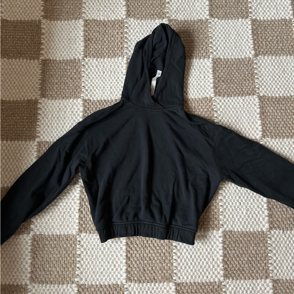 Lululemon Cropped Sweatshirt